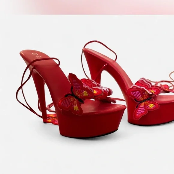 Elegant Red Butterfly Heels - Picture 4 of 4